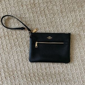 Coach Zipper Black and Gold Wristlet